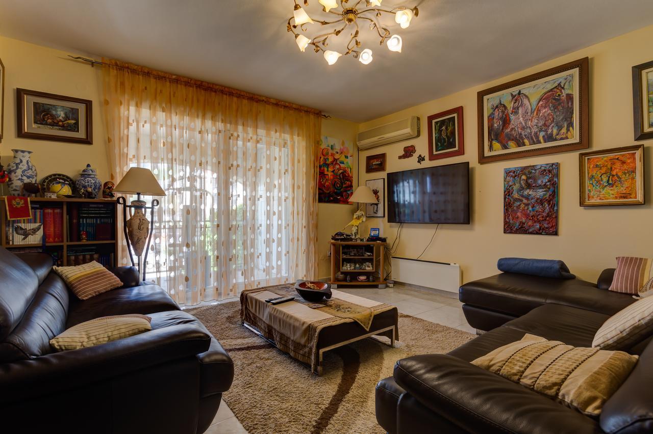 Apartments Varja スヴェティ・ステファン エクステリア 写真