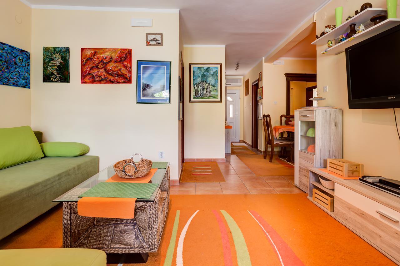 Apartments Varja スヴェティ・ステファン エクステリア 写真
